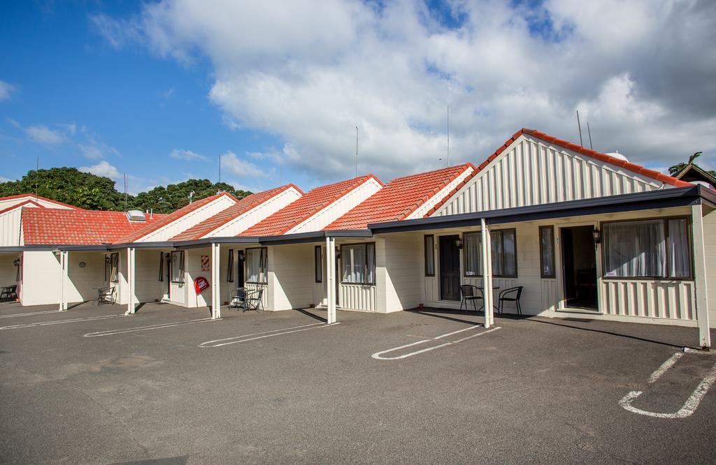 Bennetts Thermal Motor Inn Tauranga Exterior photo